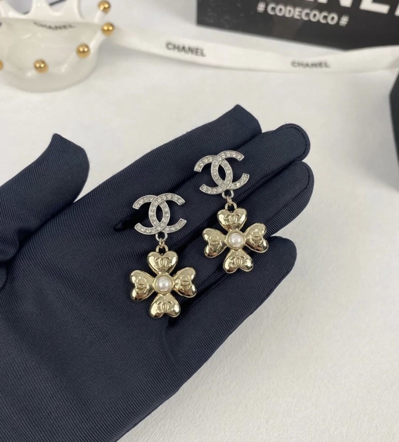 Ch**el earrings